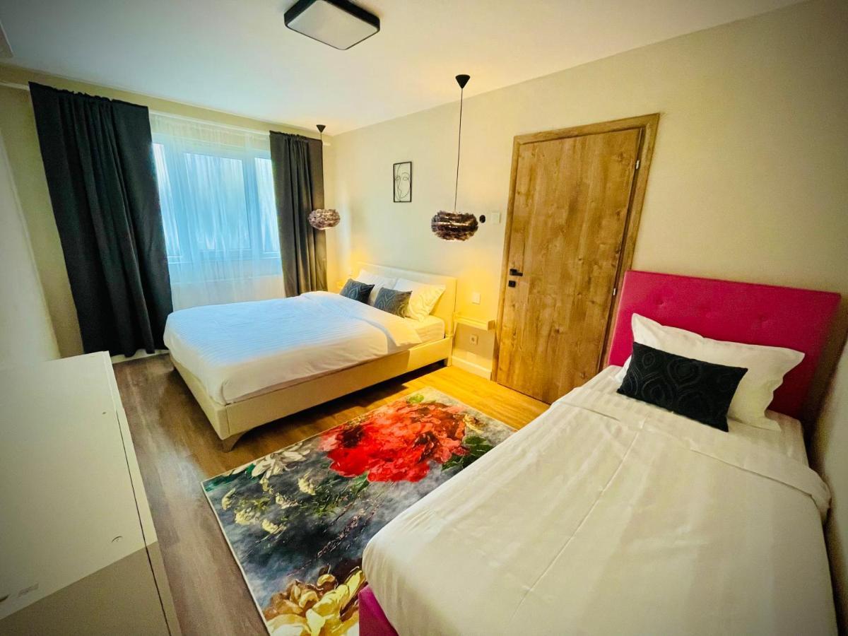 Best Place To Stay-Self Check In-24H レシツァ エクステリア 写真
