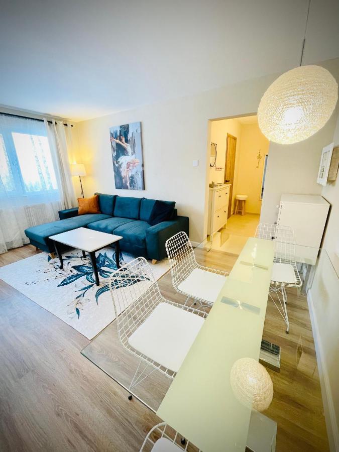 Best Place To Stay-Self Check In-24H レシツァ エクステリア 写真