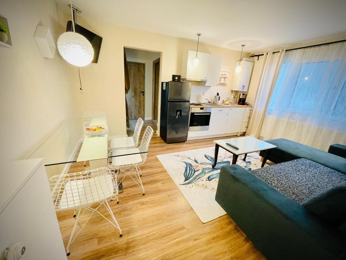 Best Place To Stay-Self Check In-24H レシツァ エクステリア 写真